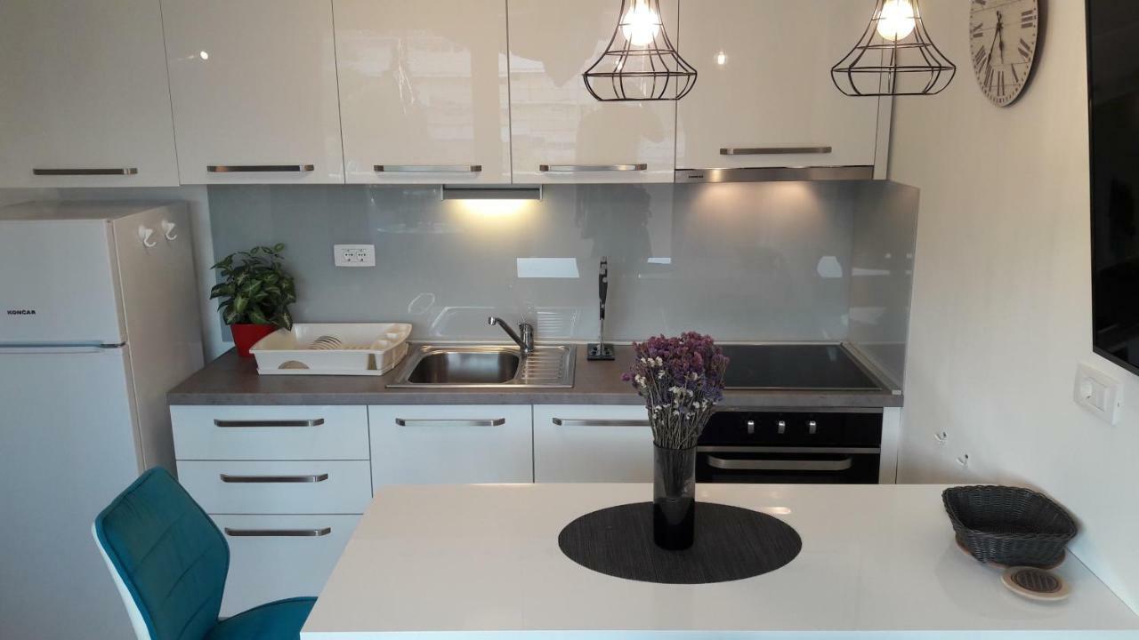 Frana Blue Apartment سبليت المظهر الخارجي الصورة